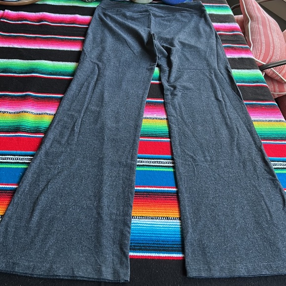 Fishers Finery EcoFabric™ High-Rise Bootcut Yoga Pant - Picture 9 of 9